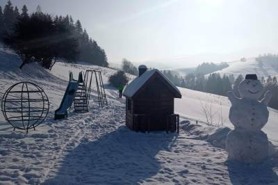 Ubytovanie s kúpacou kaďou v obci Pucov, Vila Veles, Pucov