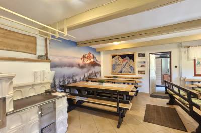 Drevenica Kozinec, Zázrivá