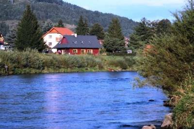 Ubytovanie pri rieke a aquaparku v obci Bešeňová, River Cottage Bešeňová, Bešeňová
