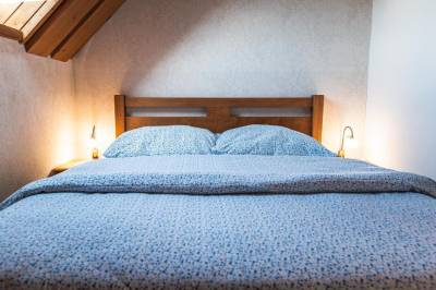 Apartmán 2 – dvojlôžková spálňa, River Cottage Bešeňová, Bešeňová