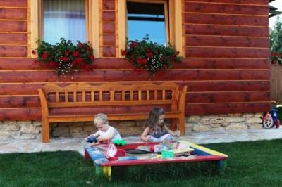 Zábava pre deti v exteriéri ubytovania, River Cottage Bešeňová, Bešeňová