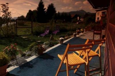 Exteriér ubytovania pri rieke a aquaparku v obci Bešeňová, River Cottage Bešeňová, Bešeňová