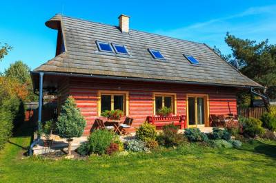 Exteriér ubytovania pri rieke a aquaparku v obci Bešeňová, River Cottage Bešeňová, Bešeňová