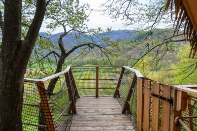 Exteriér ubytovania v obci Muráň, TREEHOUSE POD LESOM, Muráň