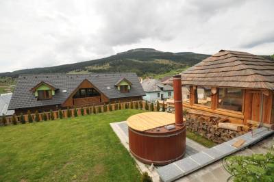 Ubytovanie so saunou a kúpacou kaďou v obci Telgárt, Rekreačný dom Horehronská kúria, Telgárt