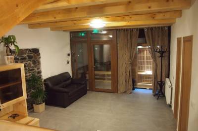 Vstupná hala, Rekreačný dom Horehronská kúria, Telgárt