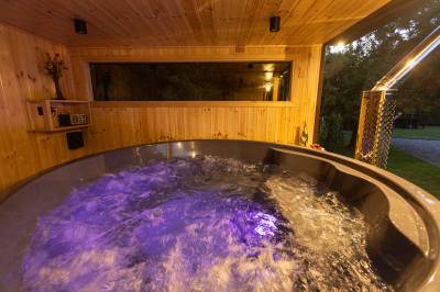 Vírivka s hydromasážou, Chaty Katka, Oravský Biely Potok