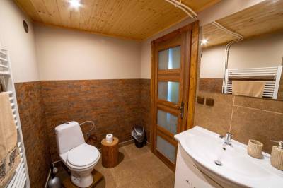 Chata El Clasico - kúpeľňa s toaletou, MONTANA RESIDENCE - Chata El Clasico a Chata El Niňo, Turčianske Jaseno