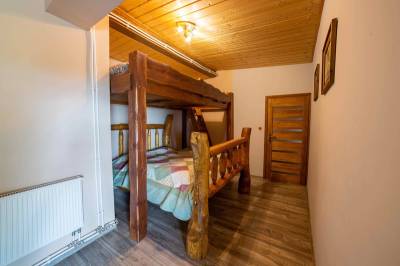 Chata El Clasico - spálňa s manželskou a poschodovou posteľou, MONTANA RESIDENCE - Chata El Clasico a Chata El Niňo, Turčianske Jaseno