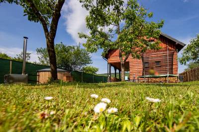 Exteriér ubytovania s vírivkou v obci Uličské Krivé, Chata pod Rožkom, Uličské Krivé