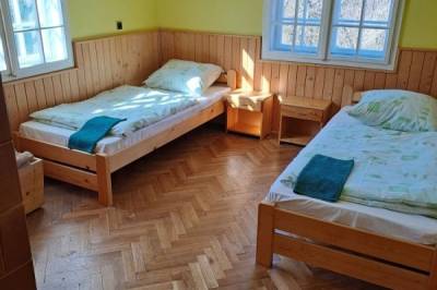 Spálňa s 1-lôžkovými posteľami, Chata Zámoček, Gemerská Poloma