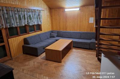 Obývačka s gaučom, Chata Bojnice, Bojnice
