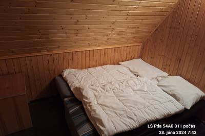Spálňa s manželskou posteľou, Chata Bojnice, Bojnice