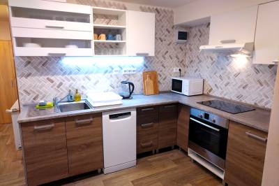 Plne vybavená kuchyňa, Hronec U Petra dvojizbový byt, Hronec