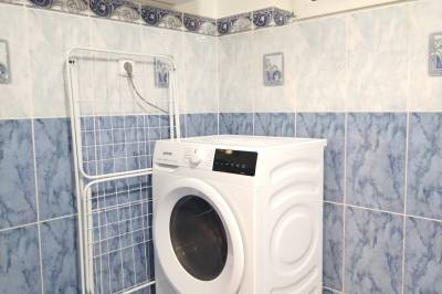 Kúpeľňa - práčka so sušičkou, Hronec U Petra dvojizbový byt, Hronec