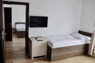 Rodinná izba s vlastnou kúpeľňou, Apartmánový dom Zafír, Dunajská Streda