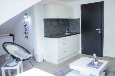 Apartmán B3 - kuchynka, Chillgarden Apartments, Trenčín