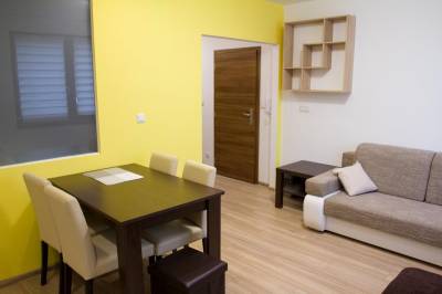 Žltý apartmán, Apartmány Valča, Valča