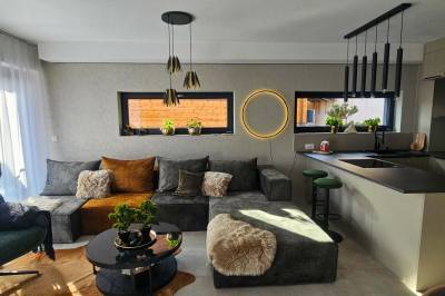 Obývačka prepojená s kuchyňou, Apartmanica Chalet 5A, Donovaly