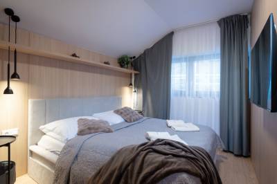 Spálňa s manželskou posteľou, Apartmanica Chalet 5A, Donovaly