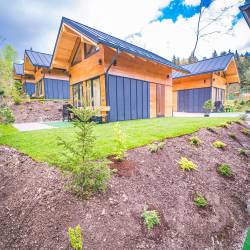 Chata Čertovka a Chatky Čertík