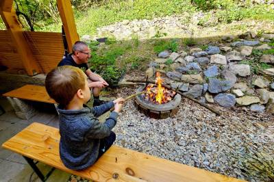 Ohnisko so sedením, Chalet Robinson, Modra