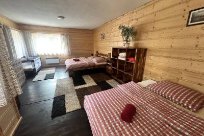 Chalupa Červená Karkuľka, Liptovský Mikuláš