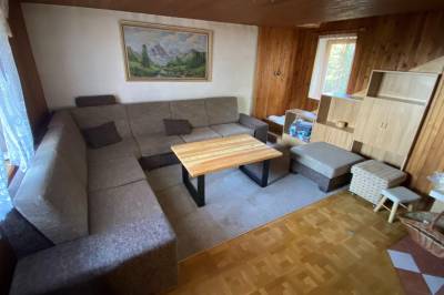 Obývačka s gaučom, Chata Čremošné 105, Čremošné