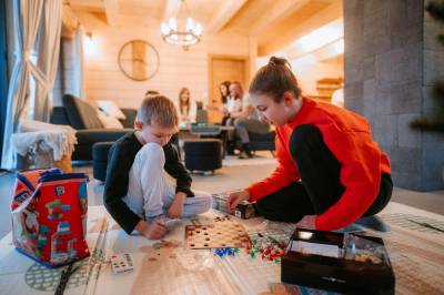 Detský kútik, Zrub Azarka, Beňuš