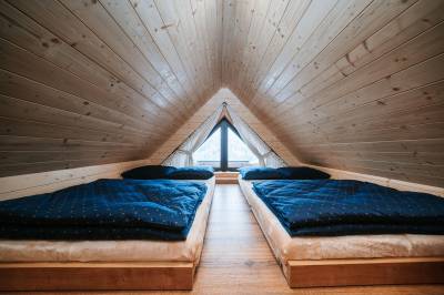 Spálňa, Zrub Azarka, Beňuš