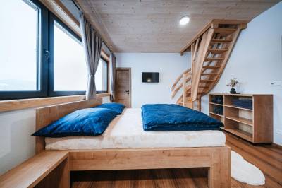 Spálňa, Zrub Azarka, Beňuš