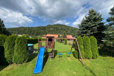 Detské ihrisko, Dovolenkový Dom Lutra Montana Pieniny***, Reľov