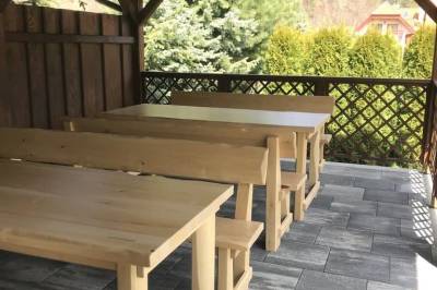 Altánok so sedením, Dovolenkový Dom Lutra Montana Pieniny***, Reľov