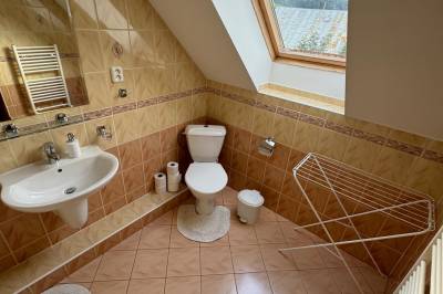 Kúpeľňa s WC, Dovolenkový Dom Lutra Montana Pieniny***, Reľov