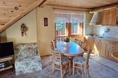 Apartmán 1,2 - kuchyňa s jedálenským sedením, Chata Hradište, Belá - Dulice