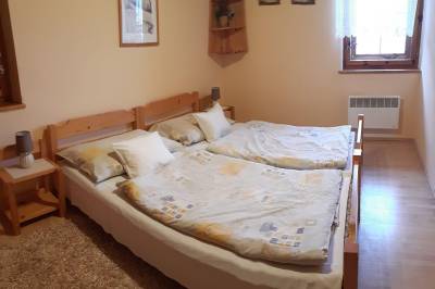 Apartmán 1 - spálňa, Chata Hradište, Belá - Dulice