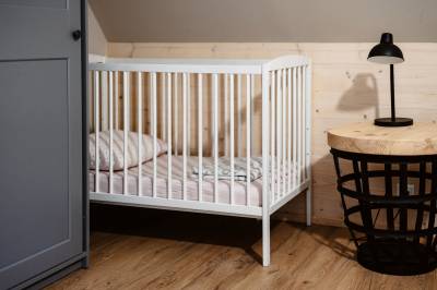 Detská postieľka, Chata Pekný les, Horné Hámre