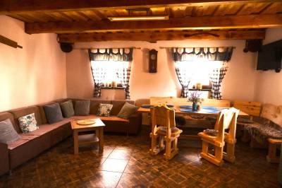 Obývačka s jedálňou, Chatky Korytárky, Korytárky