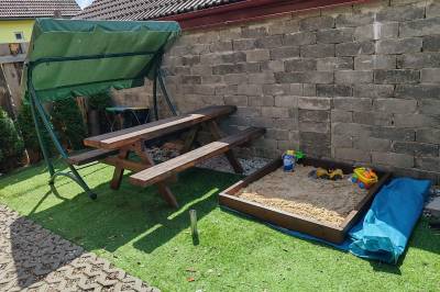 Pieskovisko, Kanadský zrub, Kostolná Ves