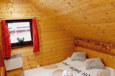 Spálňa, Kanadský zrub, Kostolná Ves