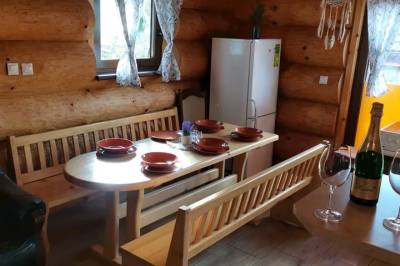 Jedáleň, Kanadský zrub, Kostolná Ves