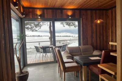 Obývačka s gaučom, Chata Dorotka na sosne, Nová Ľubovňa