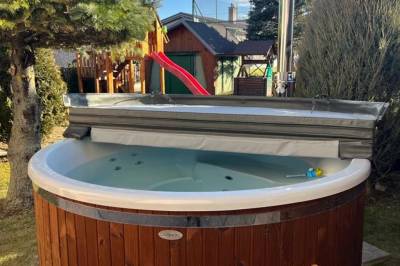 Kúpacia kaďa, Dom pod Tatrami, Šuňava