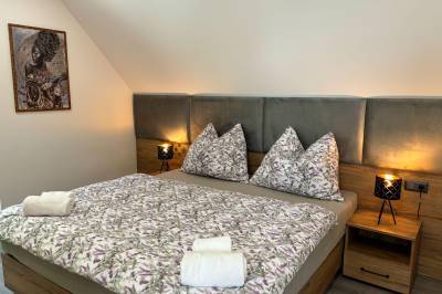 Chata Oáza, Chata Háj - spálňa, Chaty ForRest, Valča