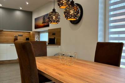 Chata Oáza - jedáleň, Chaty ForRest, Valča