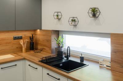 Vybavenie kuchyne, Chaty ForRest, Valča