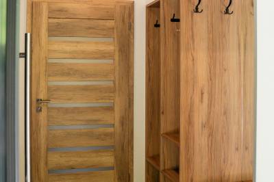 Vstup, Chaty ForRest, Valča