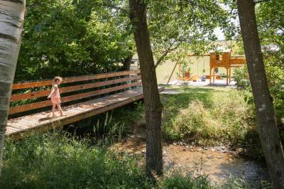 Chaty ForRest, Valča