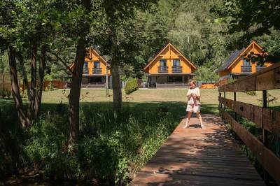 Chaty ForRest, Valča