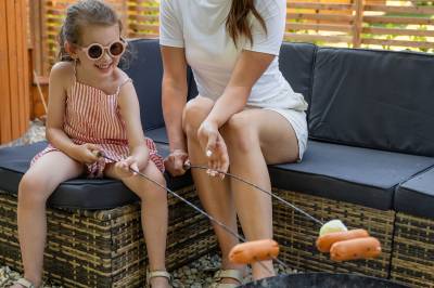 Opekačka, Chaty ForRest, Valča